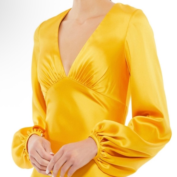 Elegant Yellow Satin Dress - Picture 8 of 11
